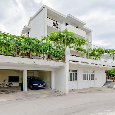 Apartments Flor De Lis โปดสตรานา ภายนอก รูปภาพ